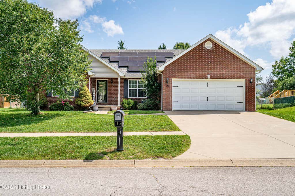 Photo of 154 Wiltshire Ave, Vine Grove, KY 40175 (MLS # 1725362)