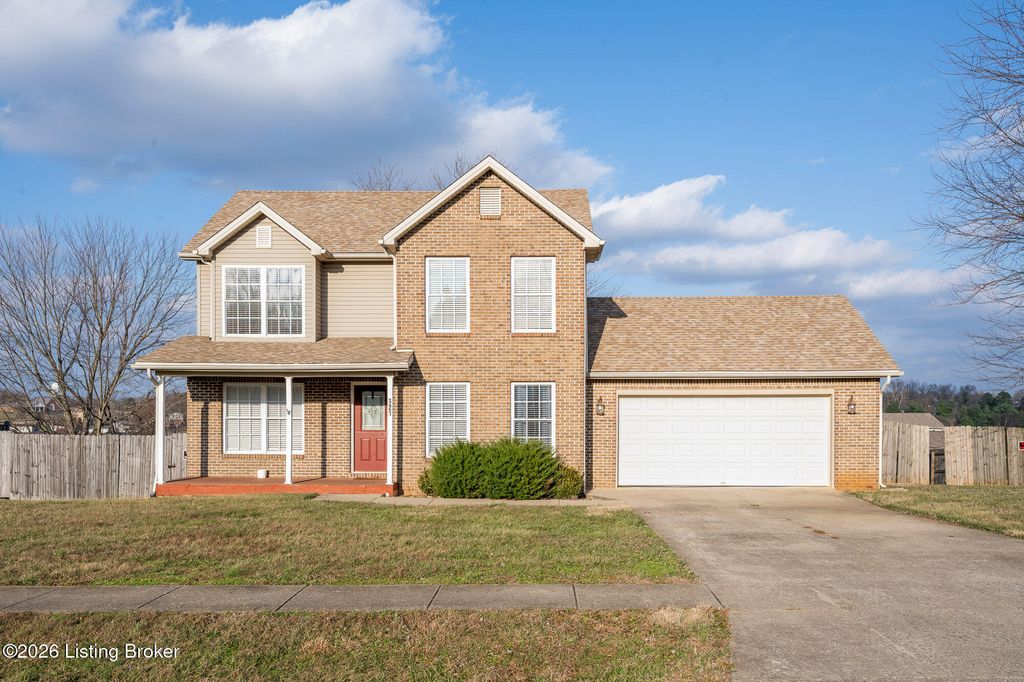 Photo of 121 Alpine Dr, Vine Grove, KY 40175 (MLS # 1706850)