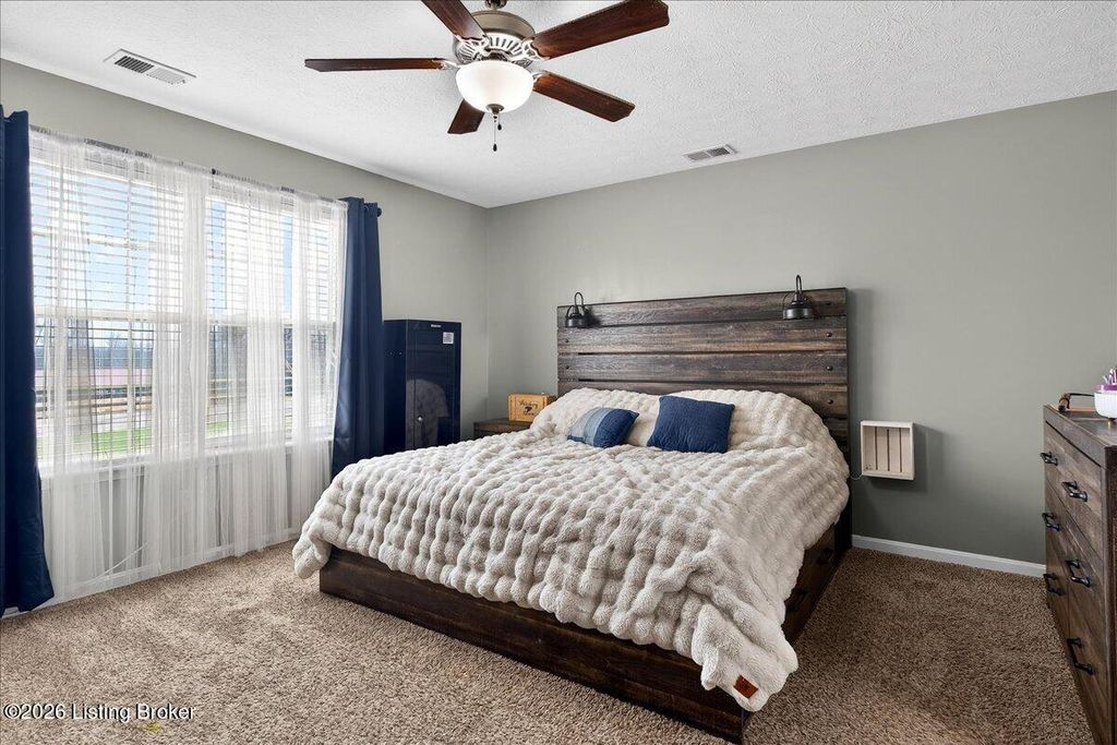 Photo of 534 Gentry Ln, Mt Washington, KY 40047 (MLS # 1712659)