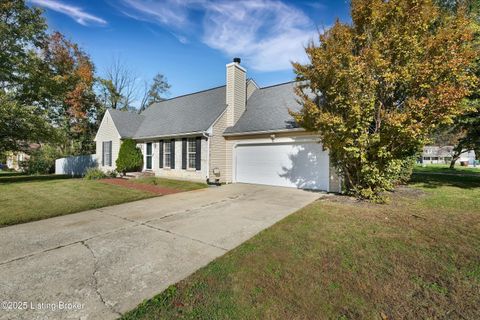 Photo of 8123 Avanti Way, Louisville, KY 40291 (MLS # 1705486)