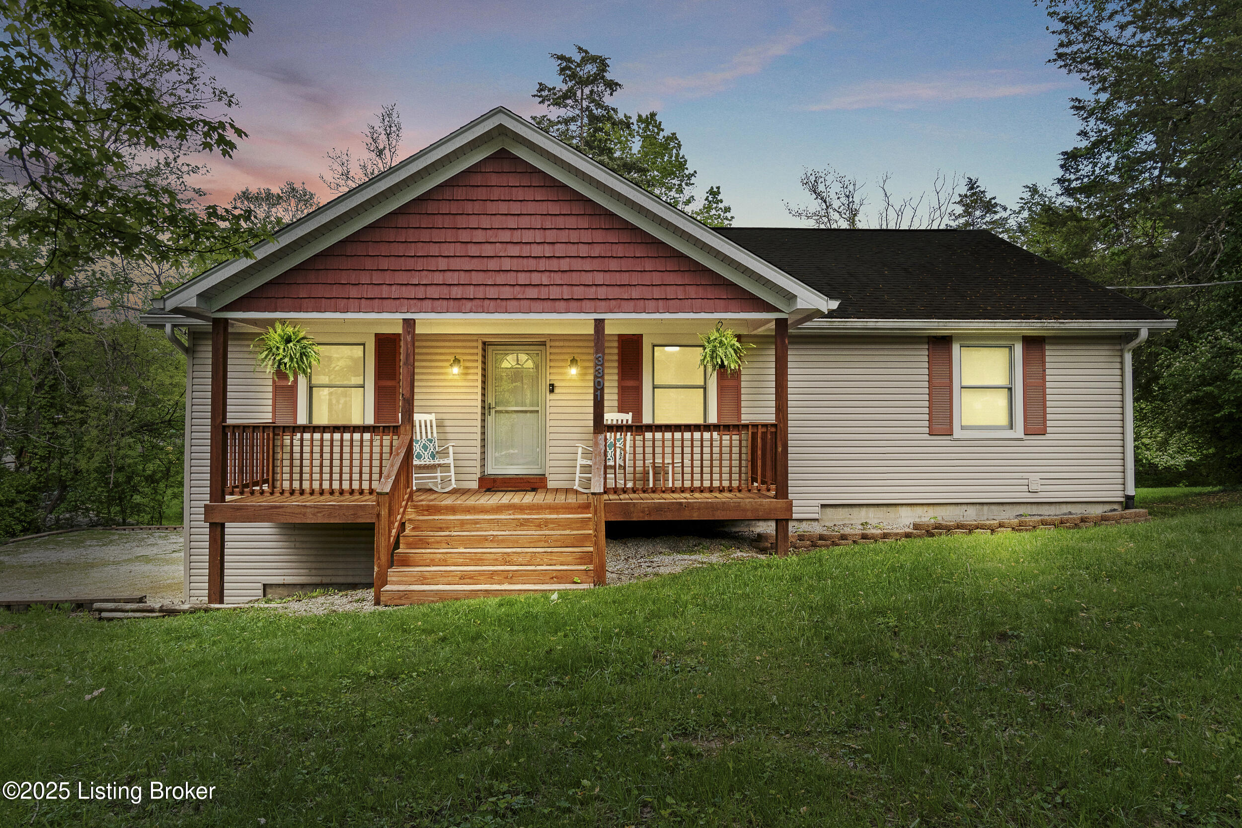 3301 Borowick Cir, La Grange, Pennsylvania image 6