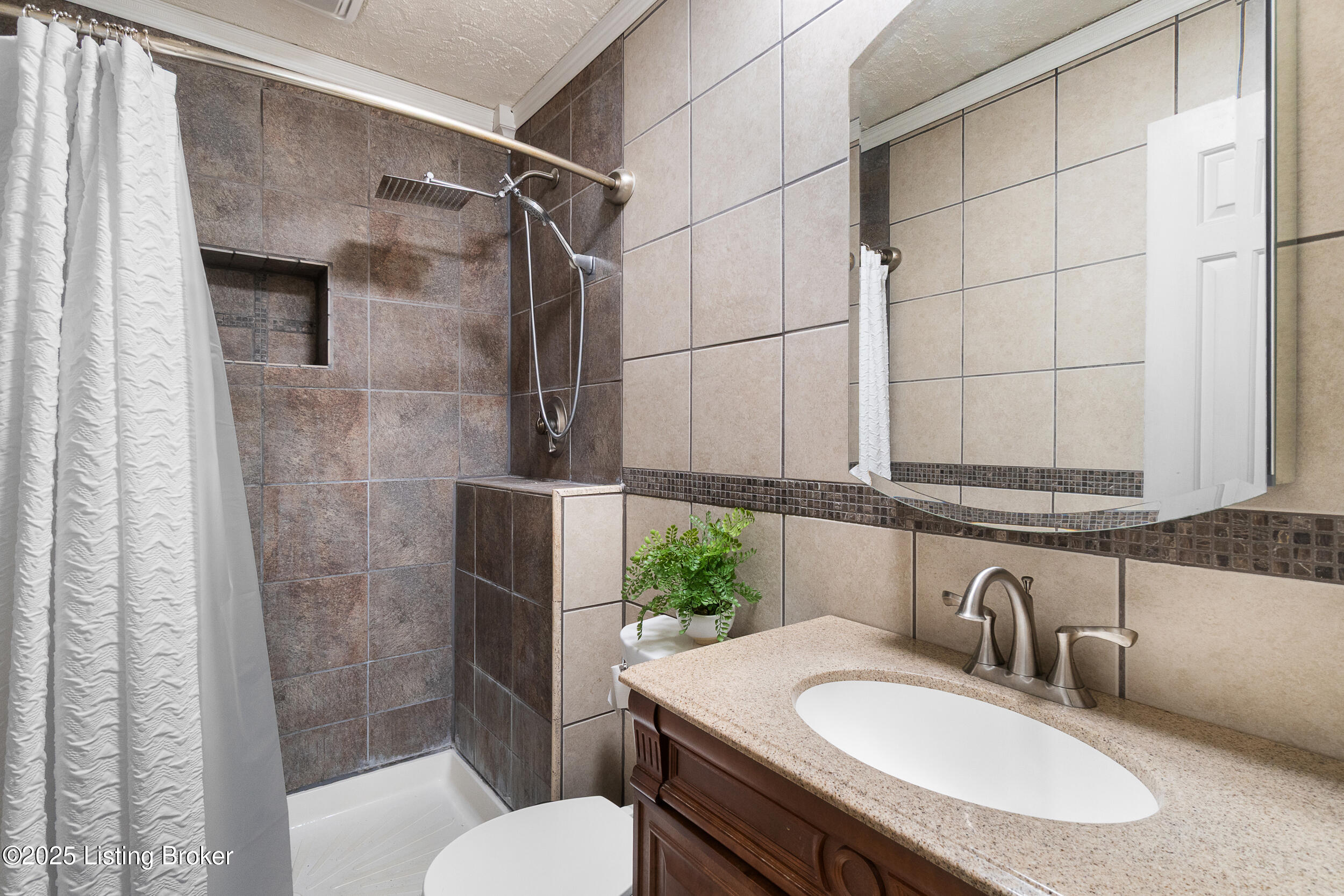 3301 Borowick Cir, La Grange, Pennsylvania image 40