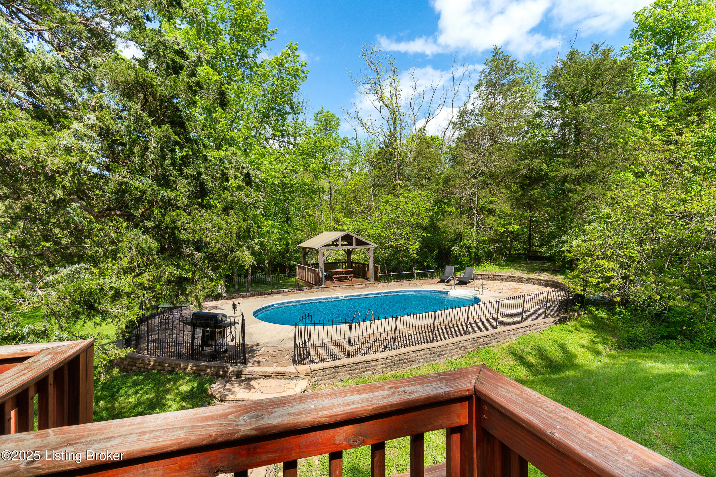 3301 Borowick Cir, La Grange, Pennsylvania image 20