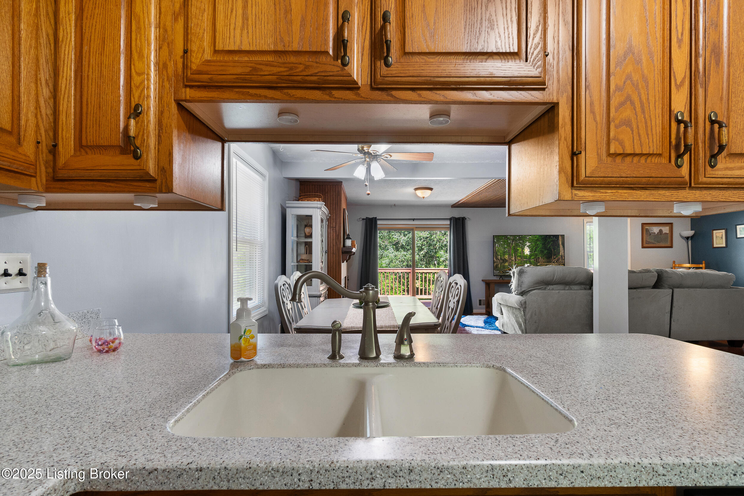 3301 Borowick Cir, La Grange, Pennsylvania image 33