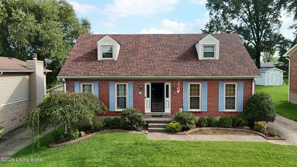 Photo of 2214 Alice Kay Dr, Louisville, KY 40214 (MLS # 1726684)