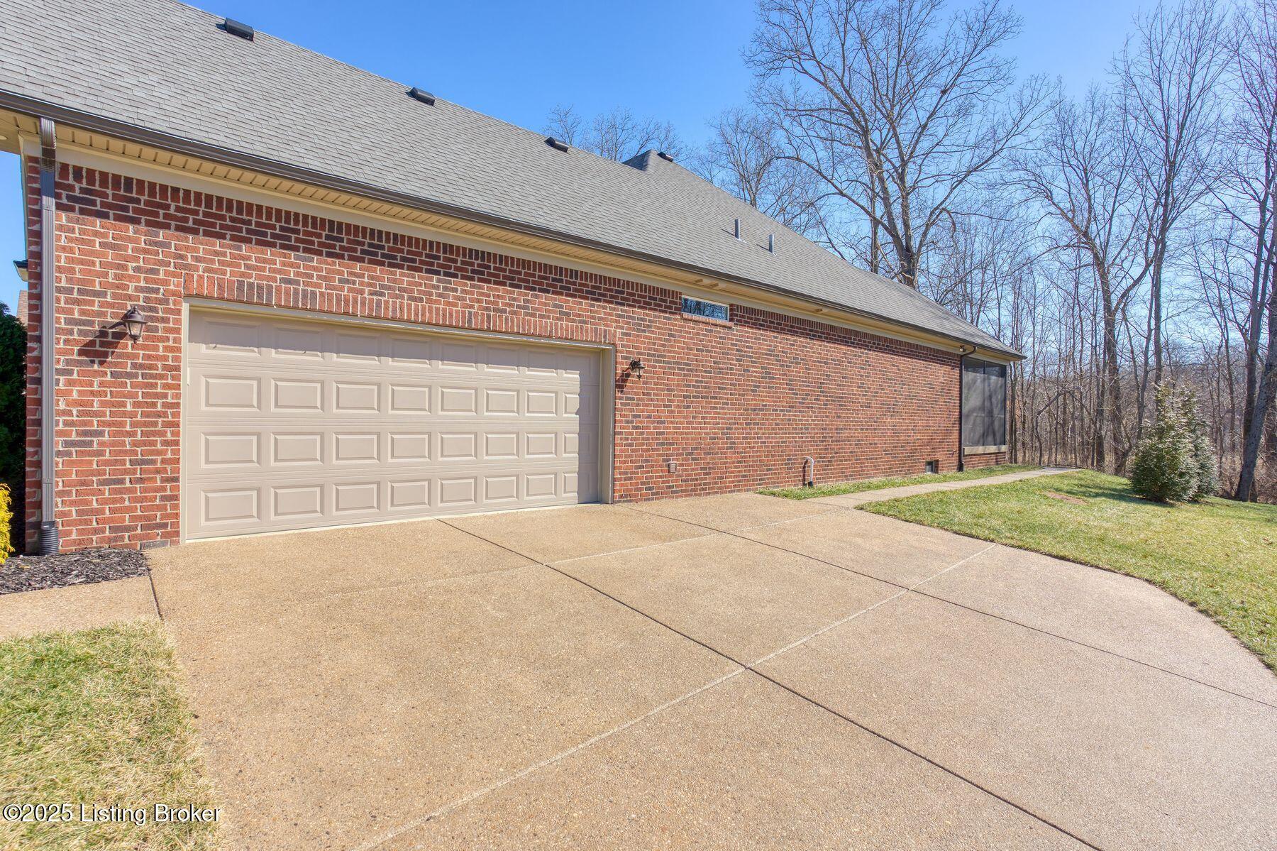 15816 Barkley Lake Ct, Louisville, Kentucky image 43