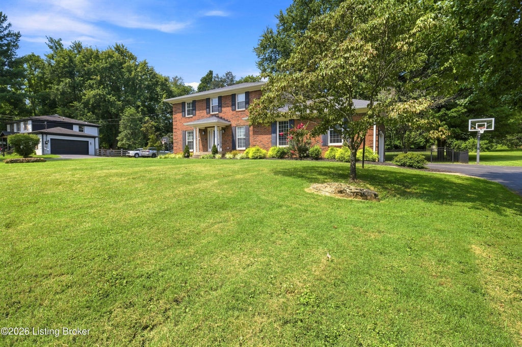 Photo of 14213 Aiken Rd, Louisville, KY 40245 (MLS # 1726203)