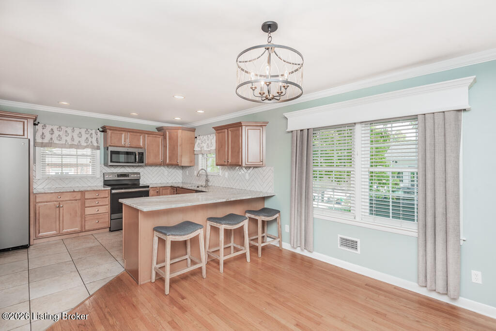 Photo of 4305 Mount Vernon Rd, Louisville, KY 40220 (MLS # 1728610)