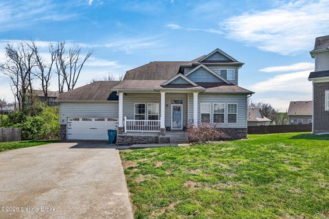 137 Spring Leaf Ct Shelbyville KY 40065