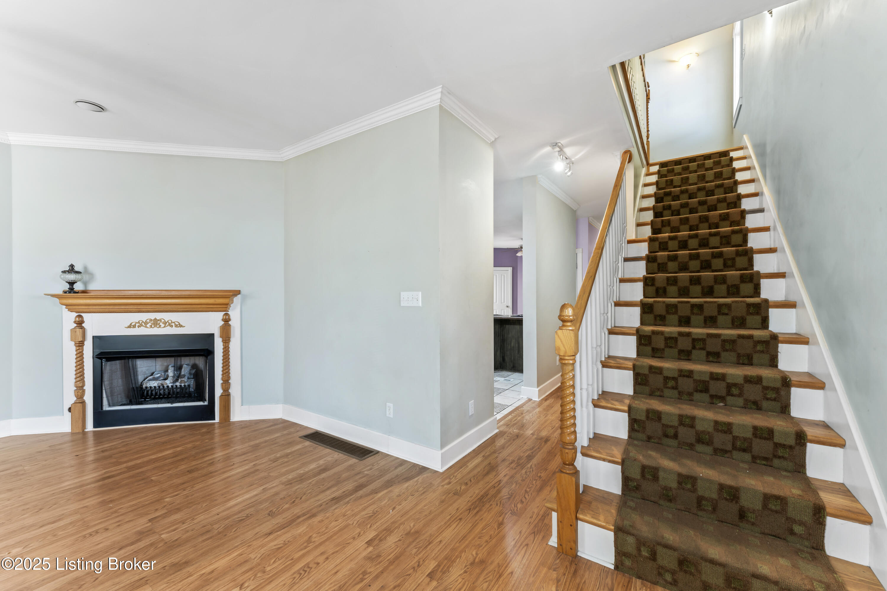 1386 S 6th St, Louisville, Kentucky image 8
