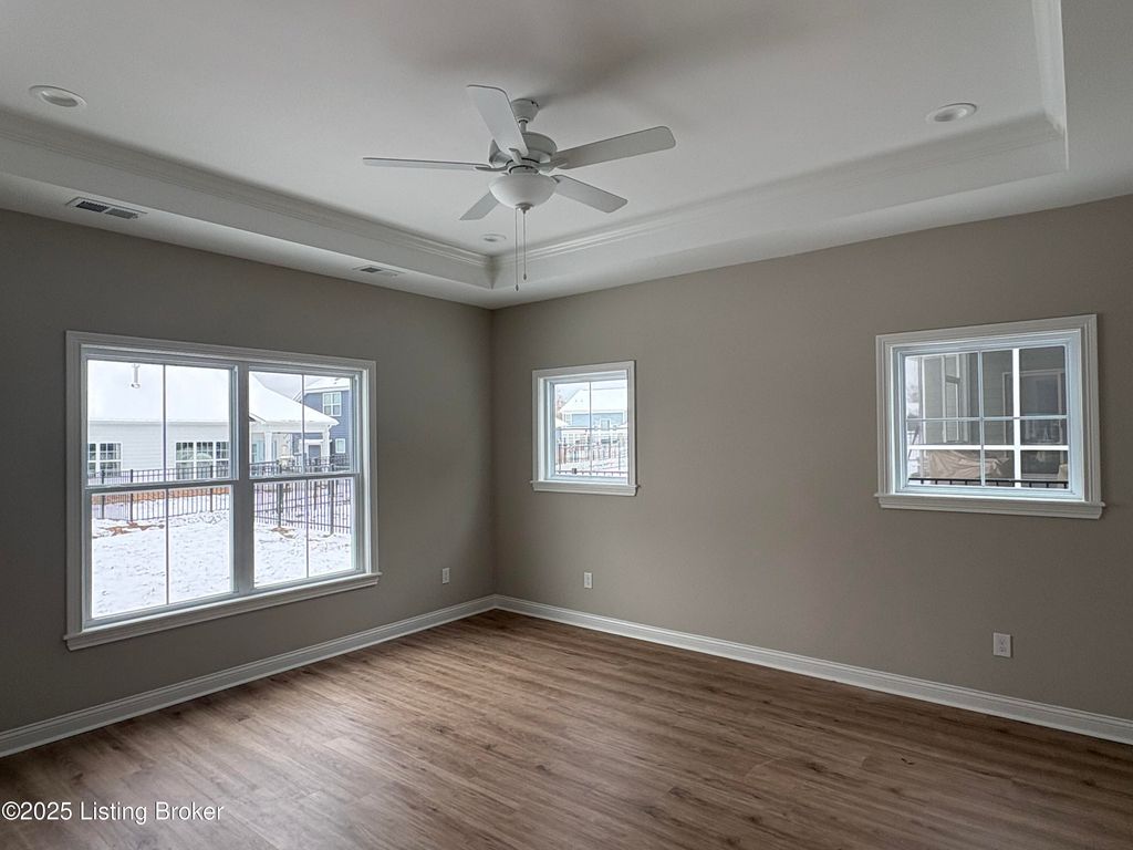 Photo of 3700 Scarlet Oak Ln, La Grange, KY 40031 (MLS # 1687998)