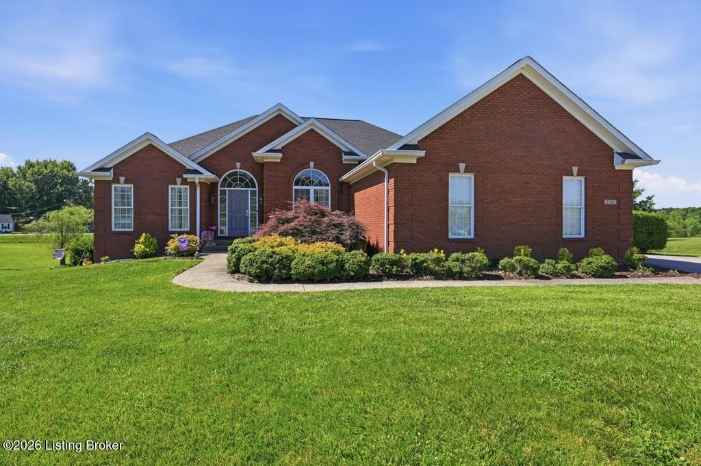 Photo of 106 Dartmore Ct, Elizabethtown, KY 42701 (MLS # 1719616)
