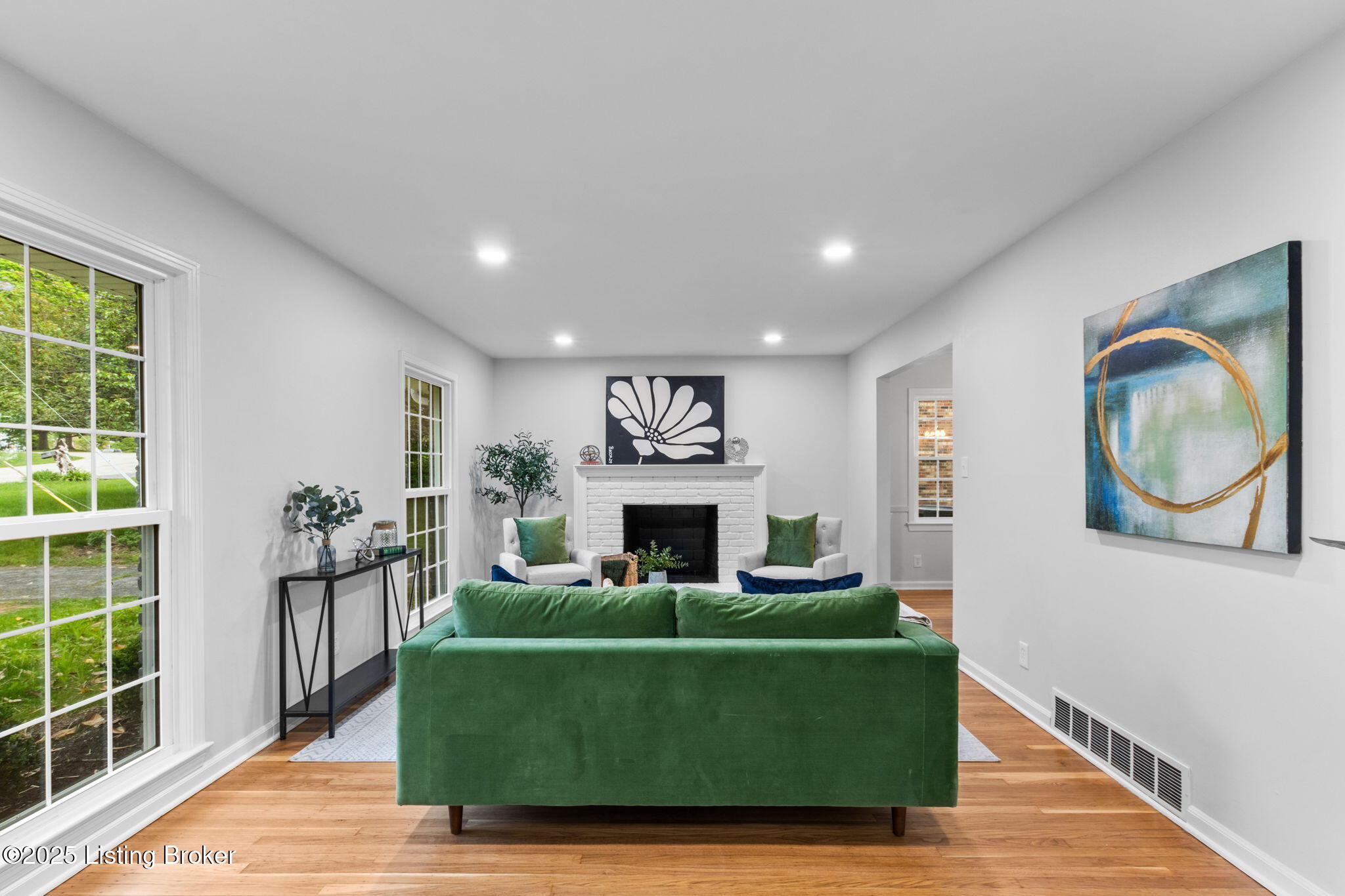 3212 Five Oaks Pl, Louisville, Kentucky image 11
