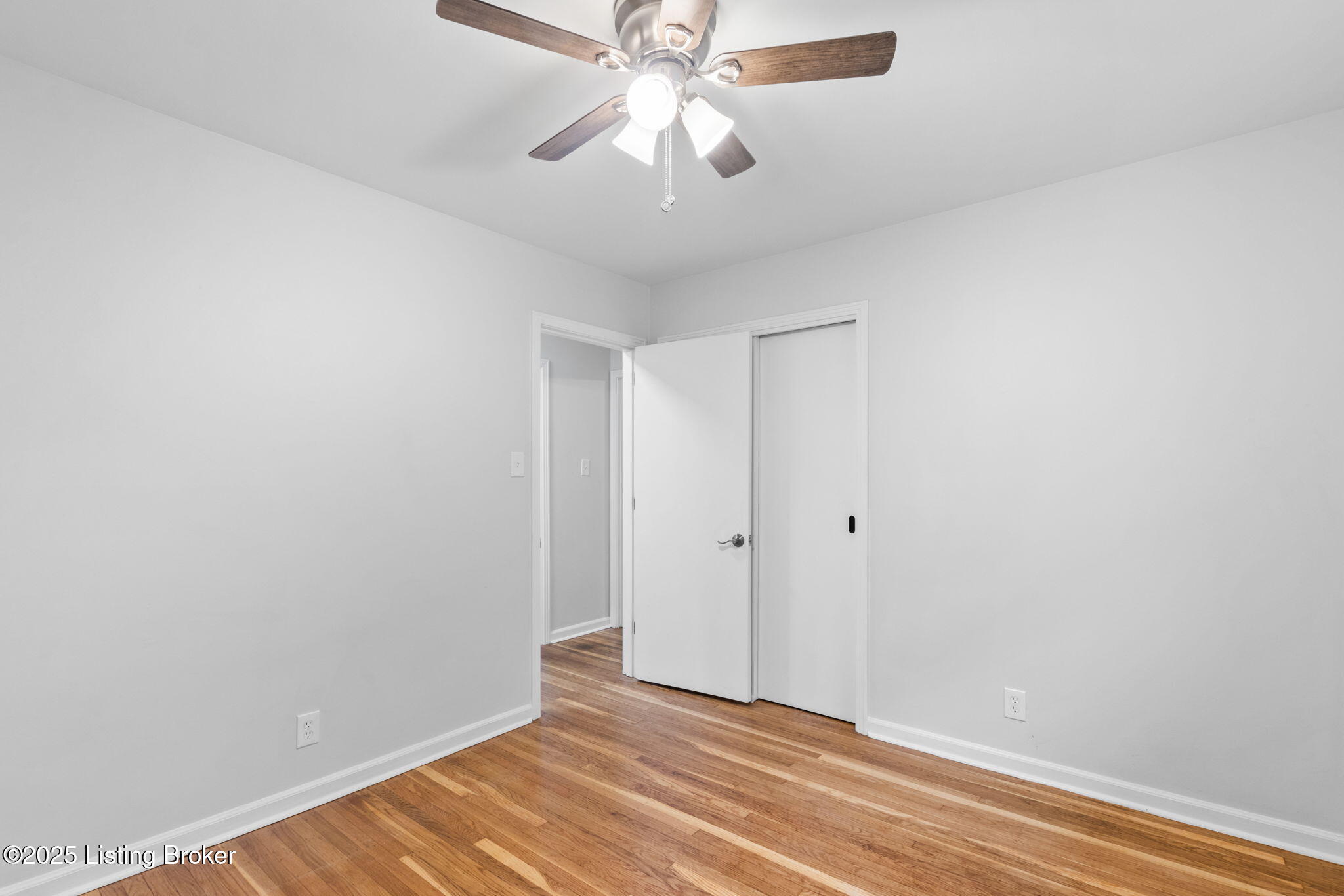 3212 Five Oaks Pl, Louisville, Kentucky image 34