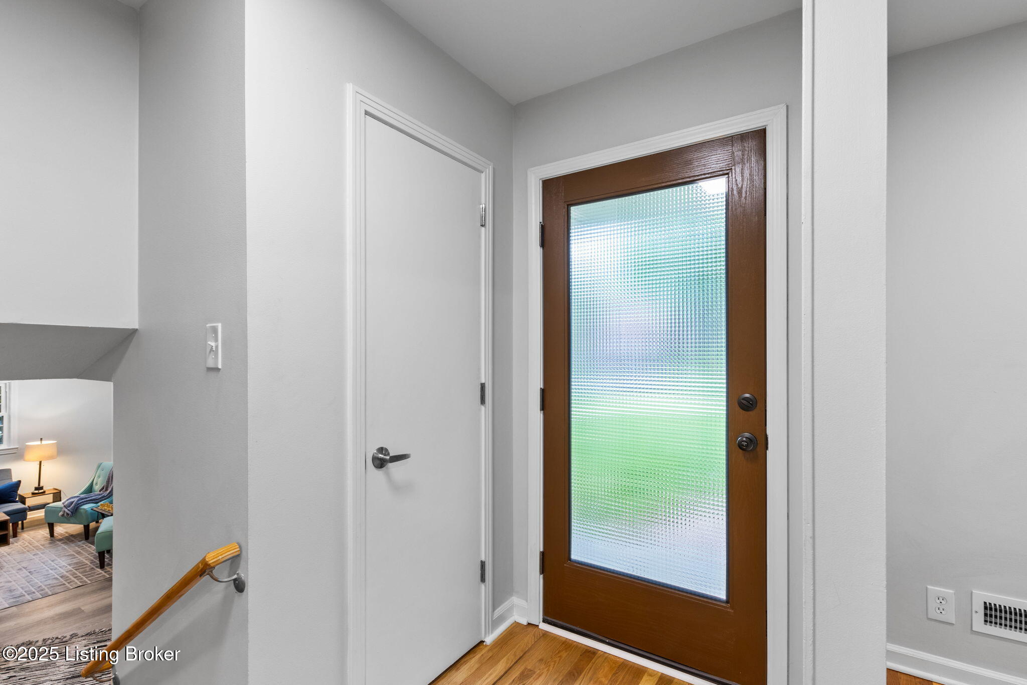 3212 Five Oaks Pl, Louisville, Kentucky image 7