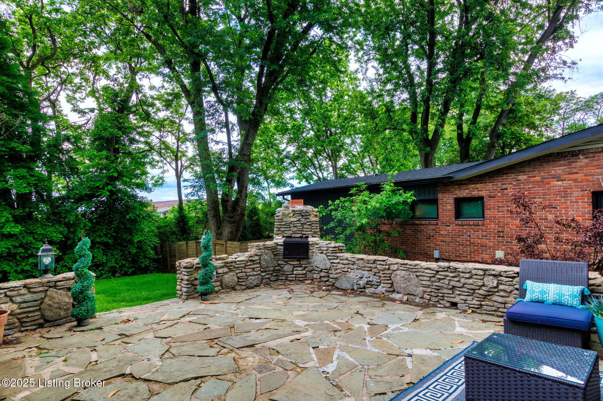 3212 Five Oaks Pl, Louisville, Kentucky image 44