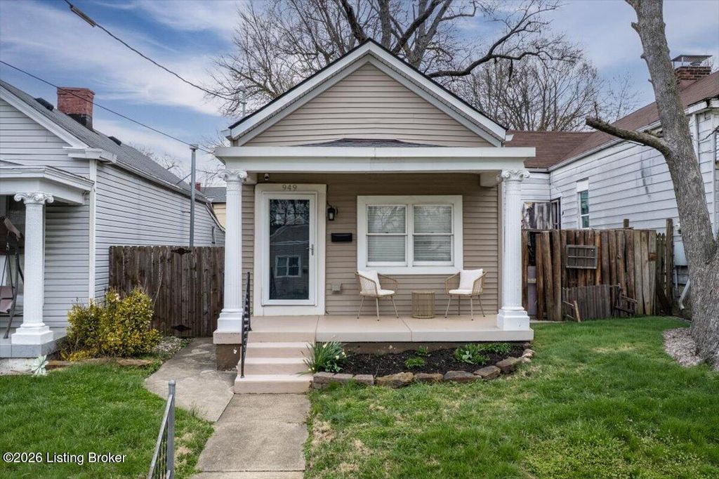 Photo of 949 Samuel St, Louisville, KY 40204 (MLS # 1711866)