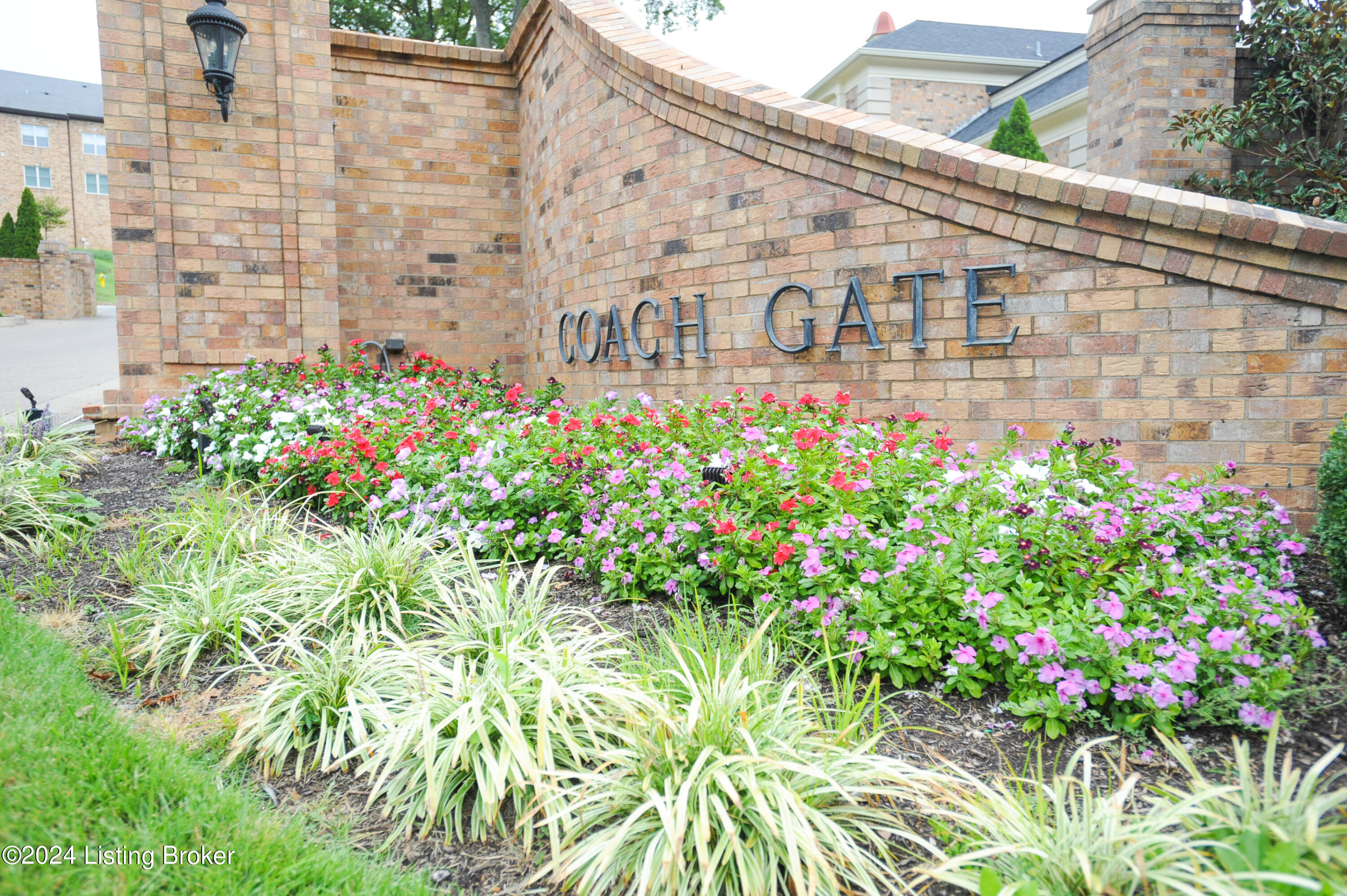 5701 Coach Gate Wynde #54, Louisville, Kentucky image 1