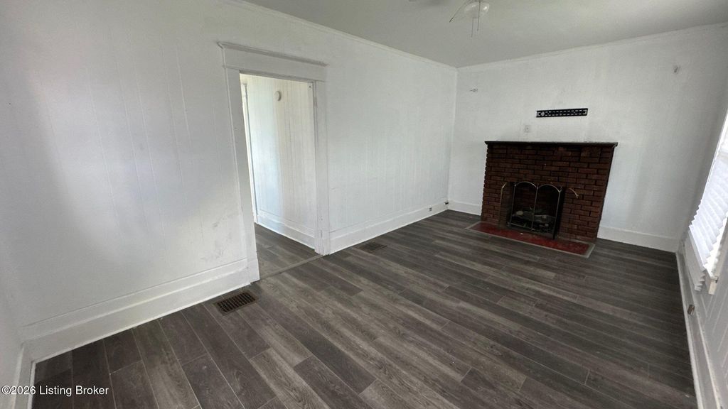 Photo of 865 S 26th St, Louisville, KY 40211 (MLS # 1711674)