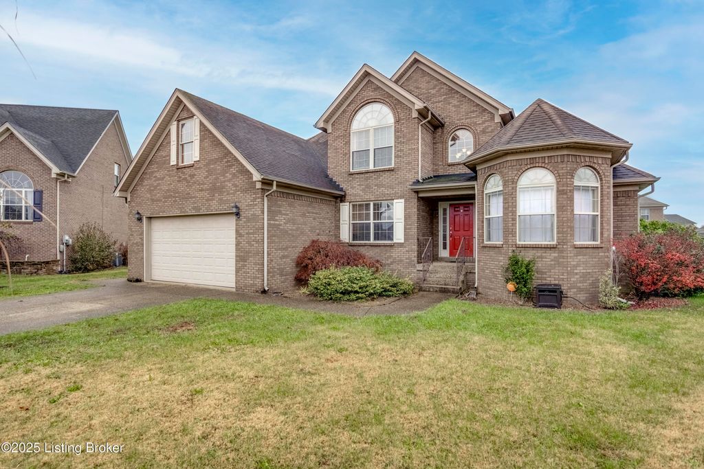Photo of 163 Pin Tail Ct, Shepherdsville, KY 40165 (MLS # 1703887)