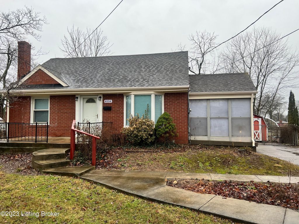 Photo of 4004 Carol Rd, Louisville, KY 40218 (MLS # 1719189)