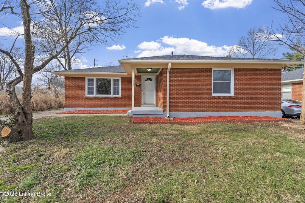 Photo of 3322 Cawein Way, Louisville, KY 40220 (MLS # 1709971)