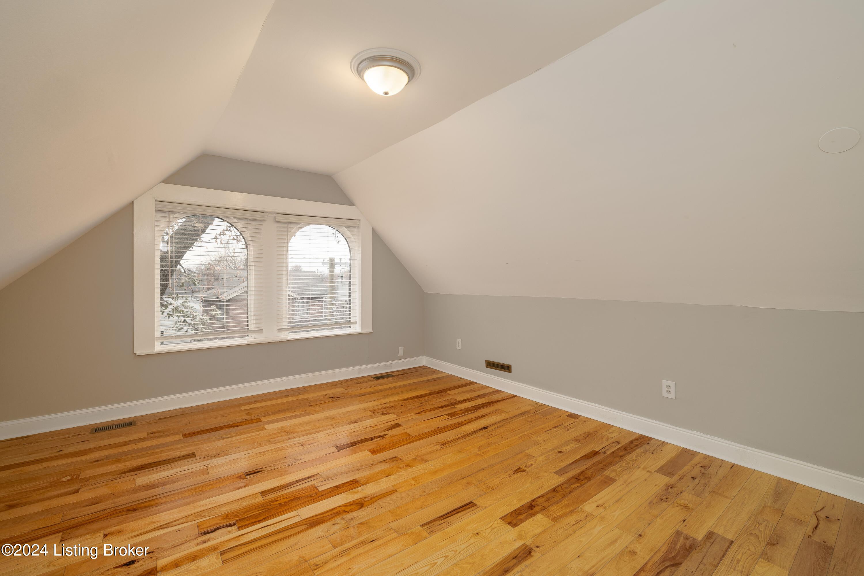 1031 Garvin Pl, Louisville, Kentucky image 23