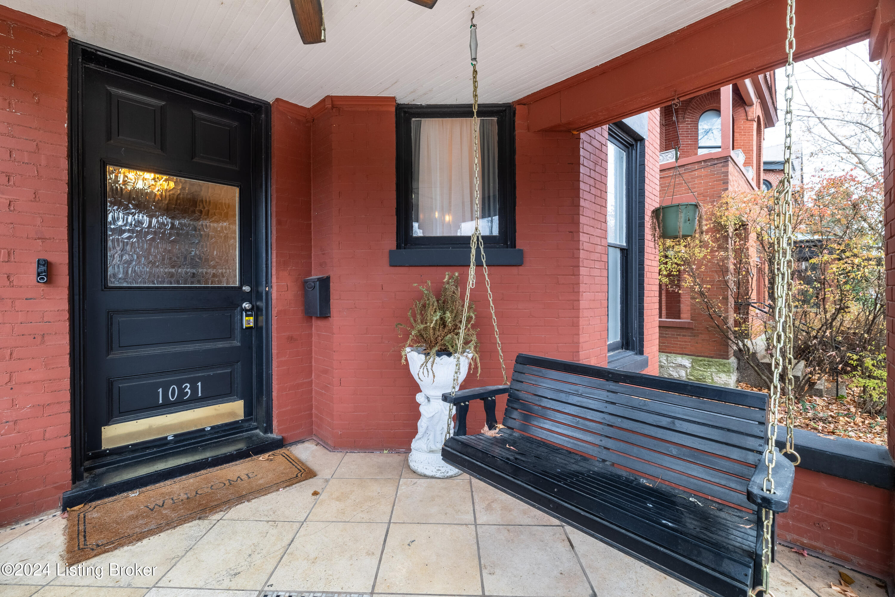 1031 Garvin Pl, Louisville, Kentucky image 3