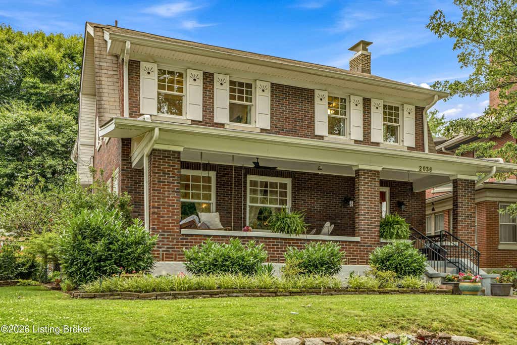 Photo of 2036 Boulevard Napoleon, Louisville, KY 40205 (MLS # 1720996)