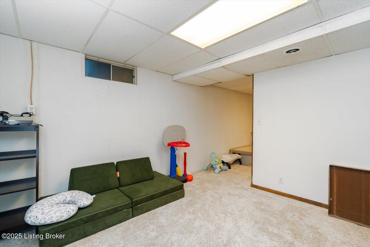 319 N Watterson Trail, Louisville, Kentucky image 30