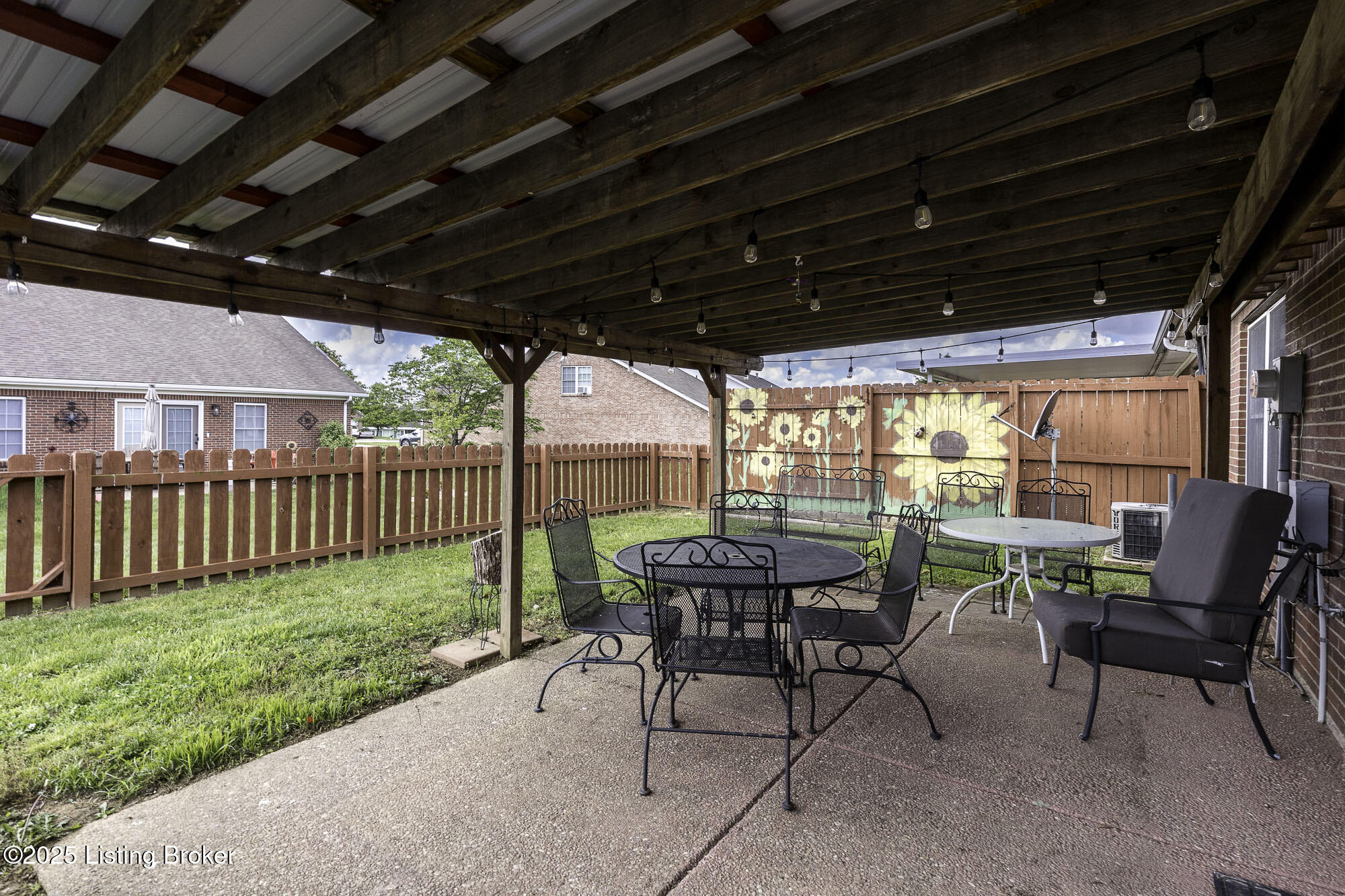 12418 Spring Leaf Ct, Louisville, Kentucky image 21