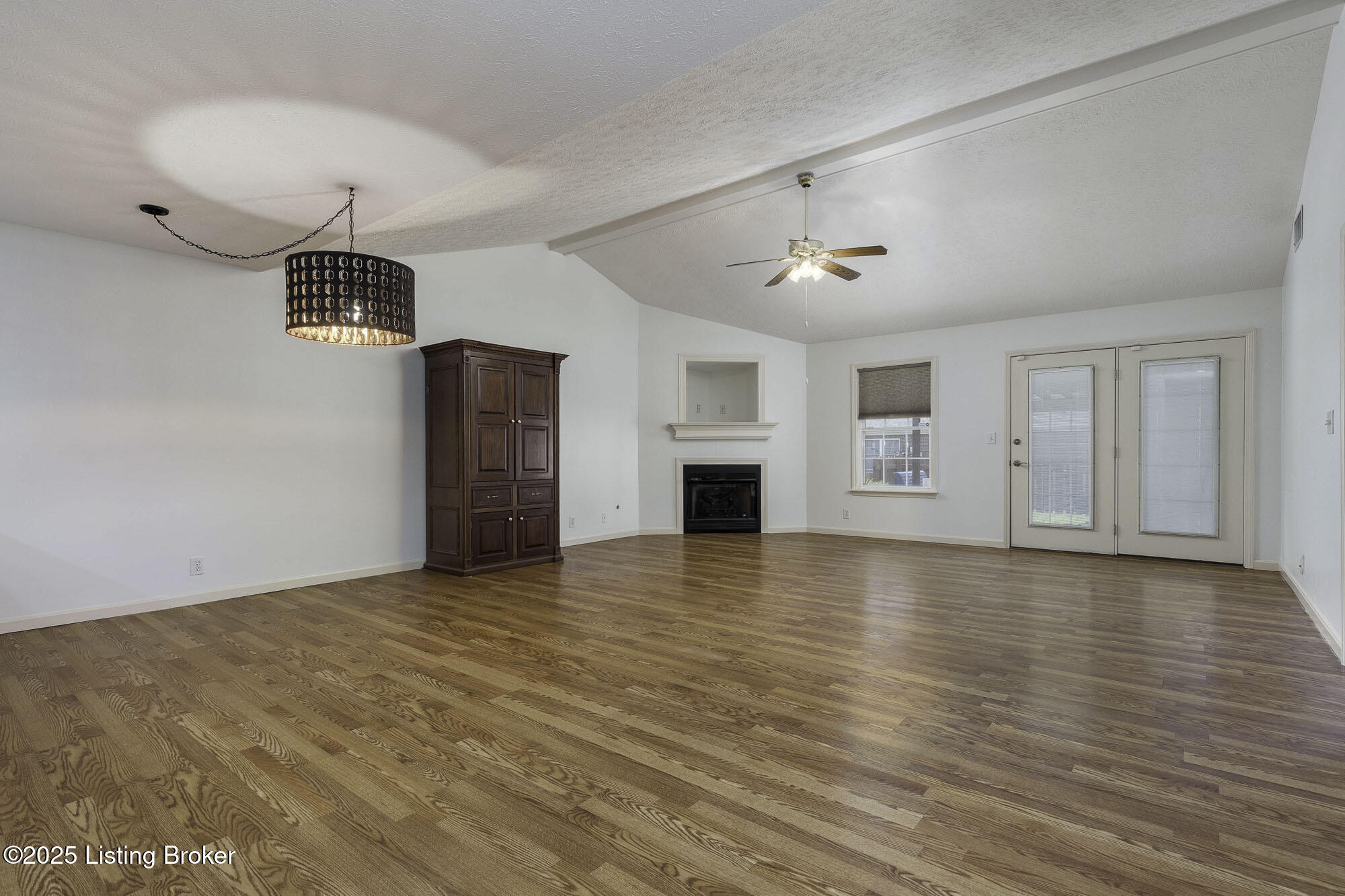 12418 Spring Leaf Ct, Louisville, Kentucky image 3