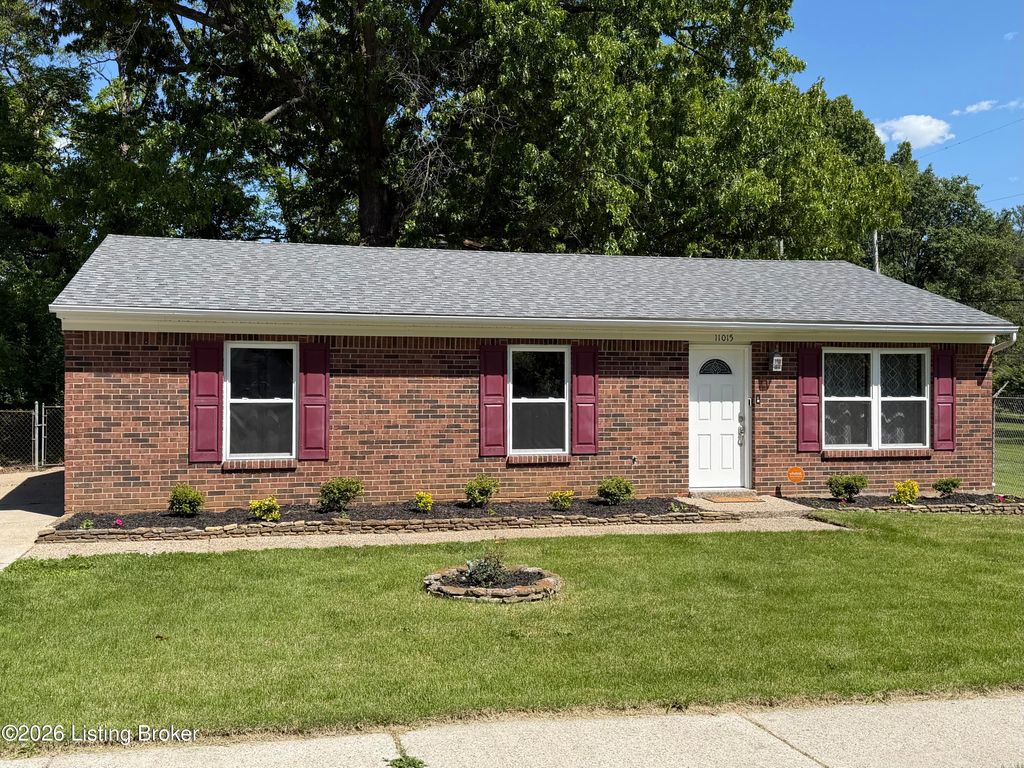 Photo of 11015 Oreland Mill Rd, Louisville, KY 40229 (MLS # 1717078)