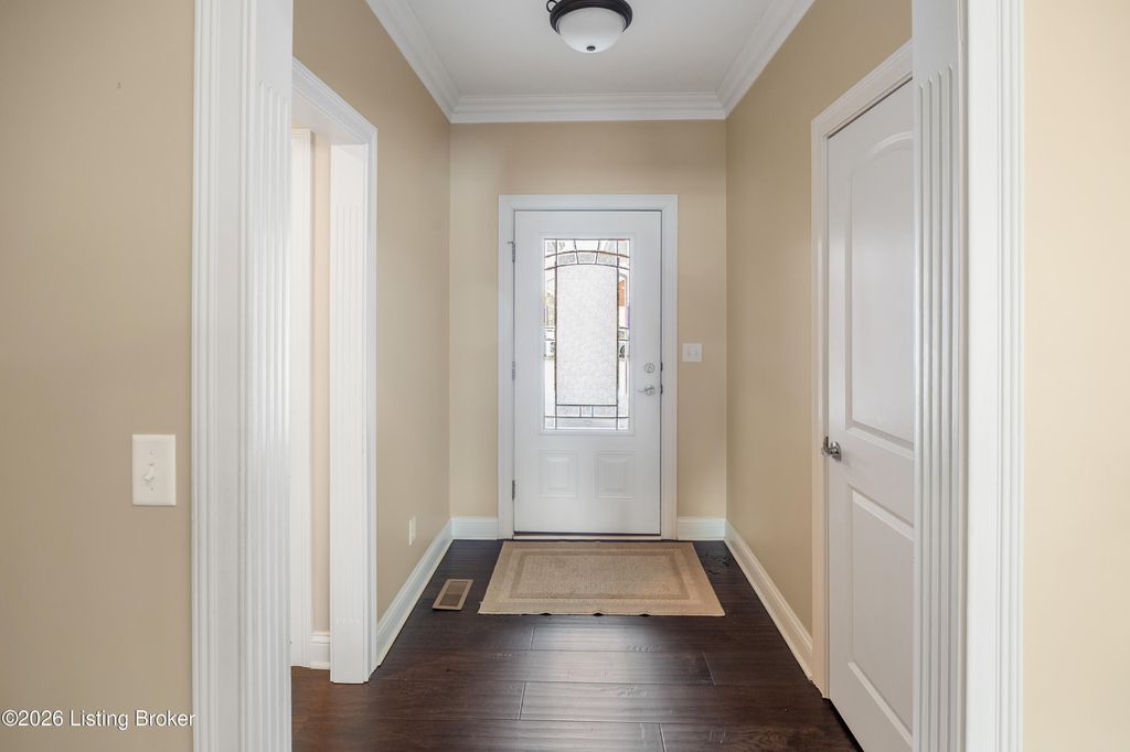 Photo of 105 Riggs Blvd, Bardstown, KY 40004 (MLS # 1708770)