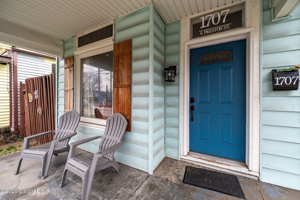Photo of 1707 S Preston St, Louisville, KY 40217 (MLS # 1717822)