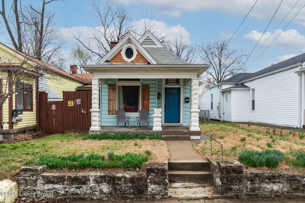 Photo of 1707 S Preston St, Louisville, KY 40217 (MLS # 1717822)