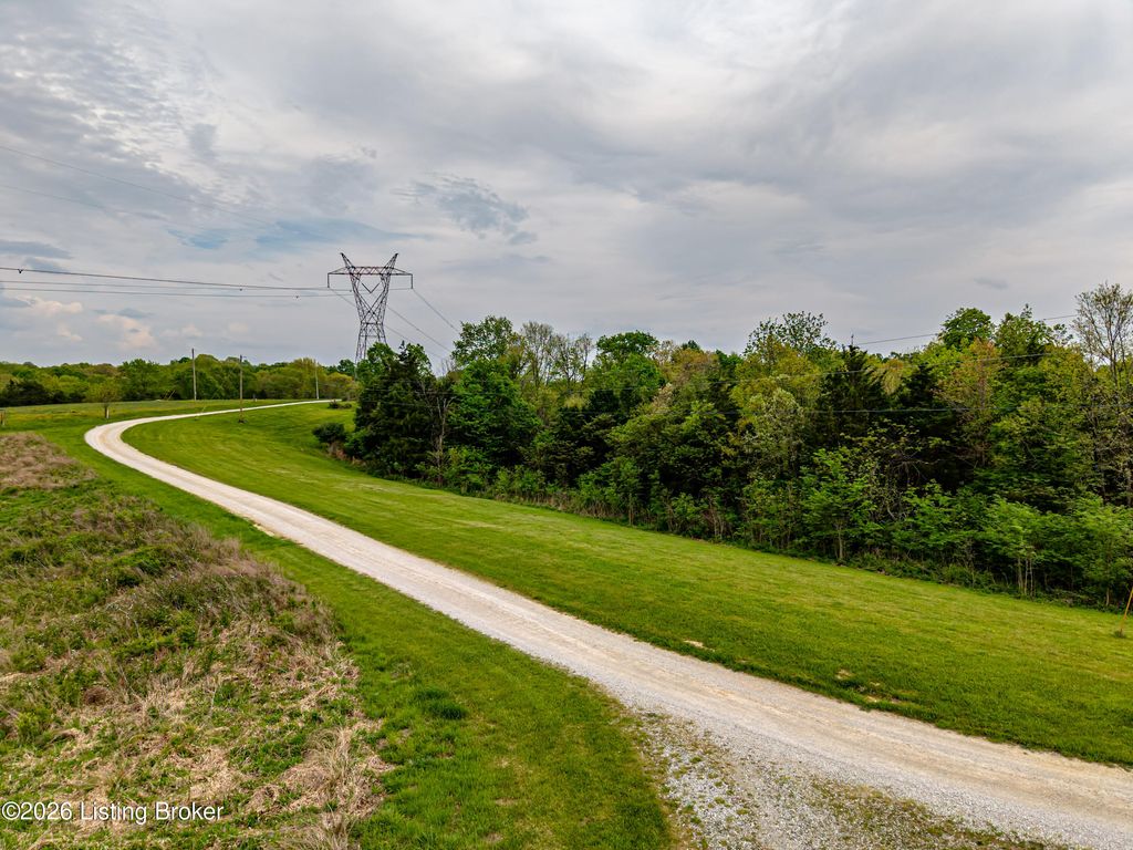 Photo of TR 16 Scrabble Rd, Bagdad, KY 40003 (MLS # 1715586)