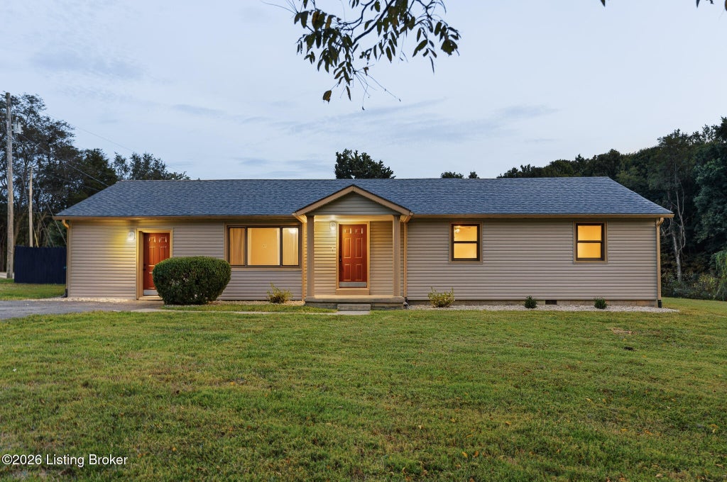 Photo of 2260 Rabbitt Run Rd, Vine Grove, KY 40175 (MLS # 1730941)