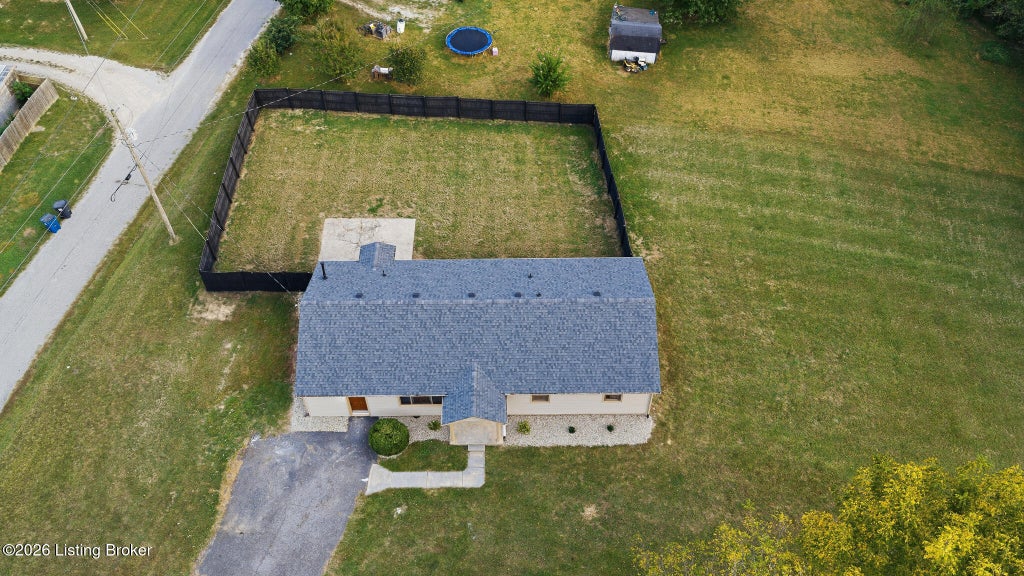 Photo of 2260 Rabbitt Run Rd, Vine Grove, KY 40175 (MLS # 1730941)