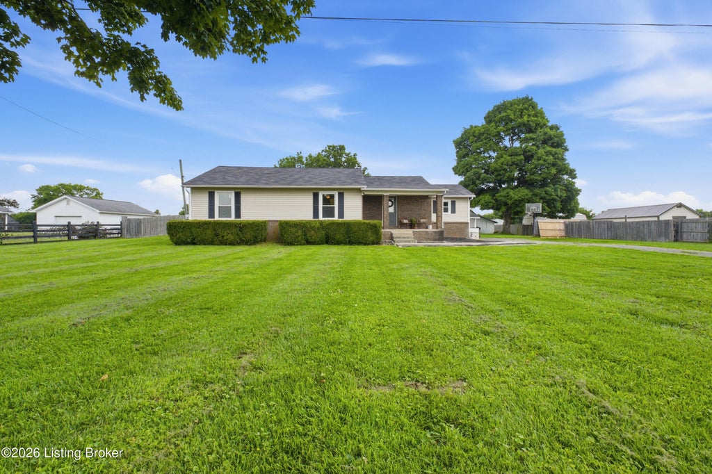 Photo of 601 John Henry Rd, Taylorsville, KY 40071 (MLS # 1728279)
