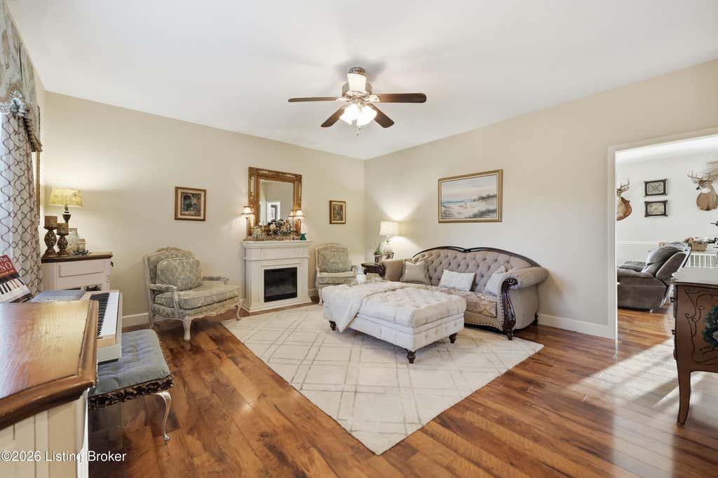 Photo of 1005 Running Brook Dr, Lawrenceburg, KY 40342 (MLS # 1724614)