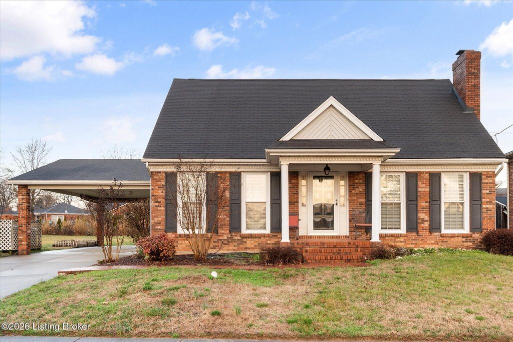 Photo of 9903 Welshpool Ct, Louisville, KY 40299 (MLS # 1710924)