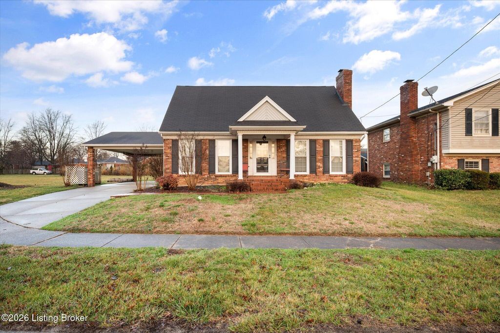 Photo of 9903 Welshpool Ct, Louisville, KY 40299 (MLS # 1710924)
