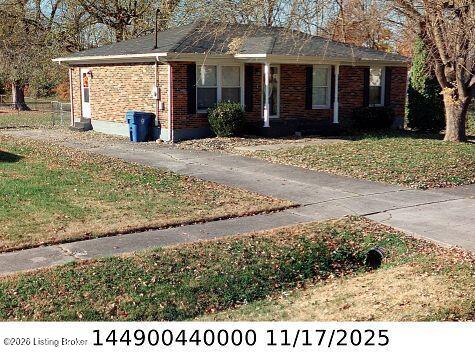 Photo of 2616 Accasia Dr, Louisville, KY 40216 (MLS # 1729175)