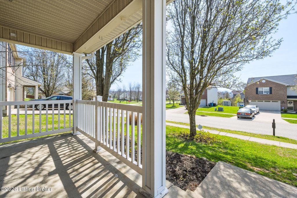 Photo of 2303 Esther Way, La Grange, KY 40031 (MLS # 1712533)