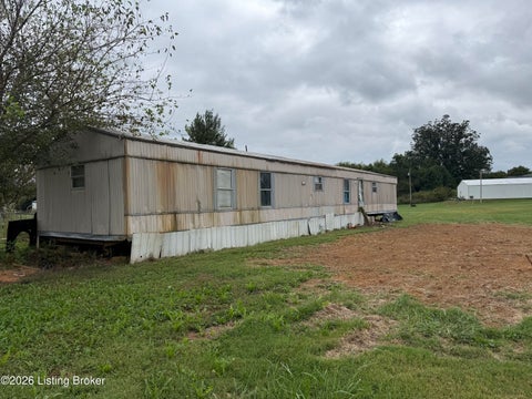 Mobile Home For Sale - 1012 Kentucky 79<br/> Breckinridge County, Irvington, KY 40146