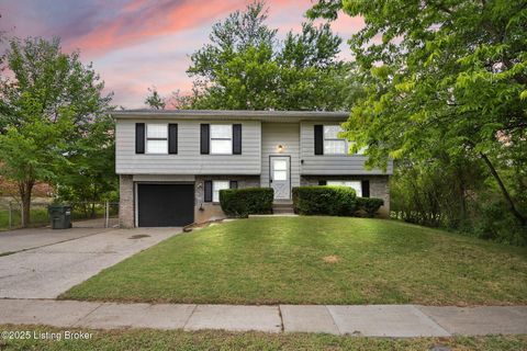 Photo of 547 Wyandot Ct, Radcliff, KY 40160 (MLS # 1692052)