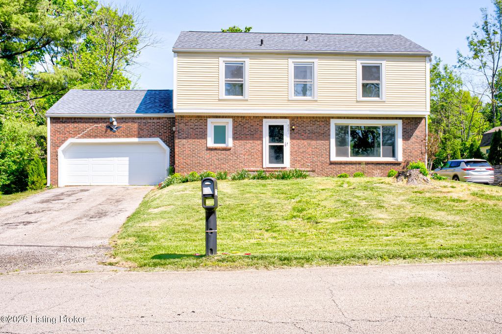 Photo of 8201 Huntsman Trail, Louisville, KY 40291 (MLS # 1715215)