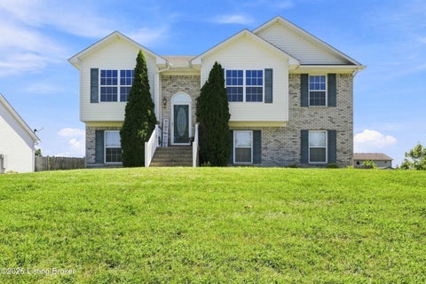 Homes For Sale - 464 Hensley Rd<br/> Shepherdsville, KY 40165