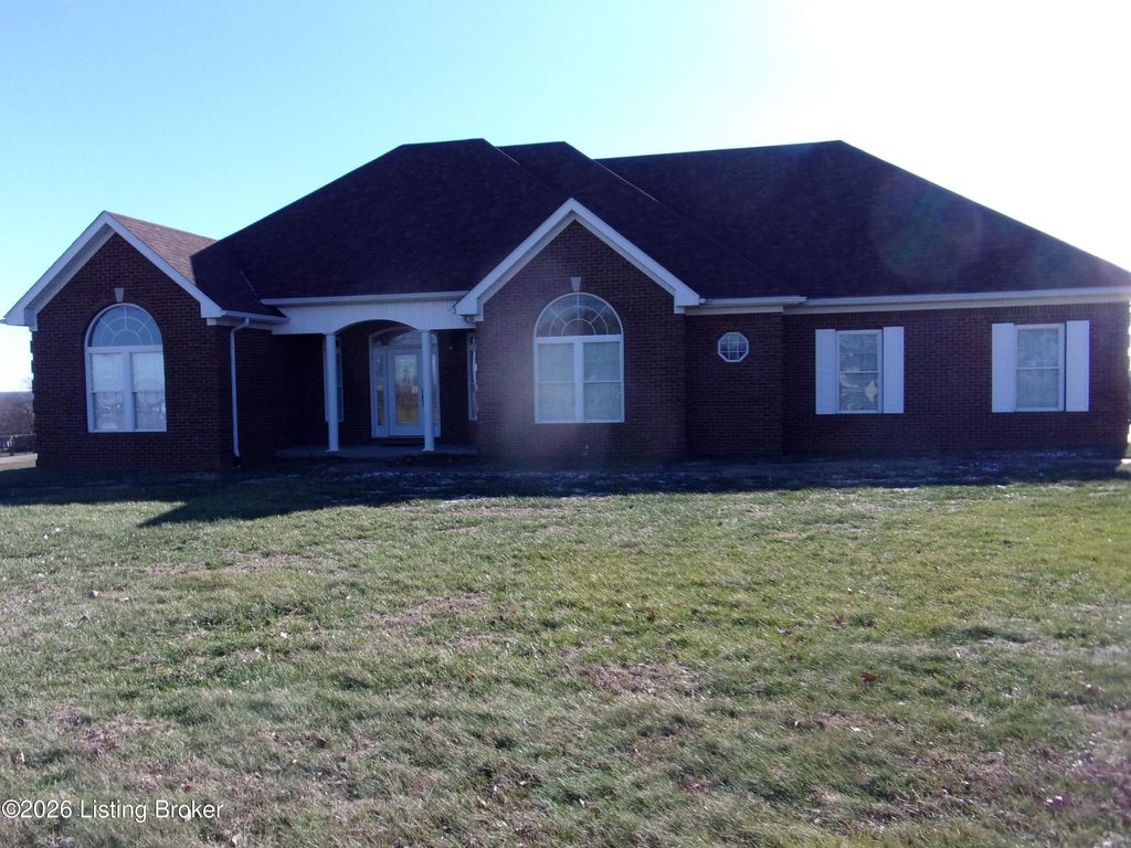 Photo of 4085 Lawrenceburg Rd, Bloomfield, KY 40008 (MLS # 1708248)